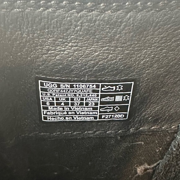 UGG Emerie Knee High Flat Boots Black Genuine Suede Fringe Boho Size 6 - Picture 5 of 10